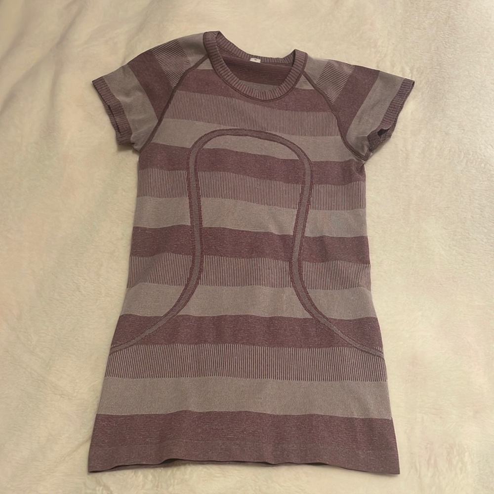 swiftly tec lululemon t shirt